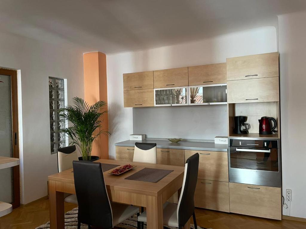 Appartement Winterland Sf.Ioan à Braşov Extérieur photo